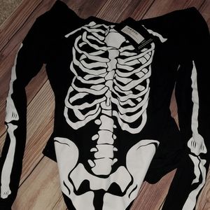 Pretty little things skeleton Bodysuit LARGE